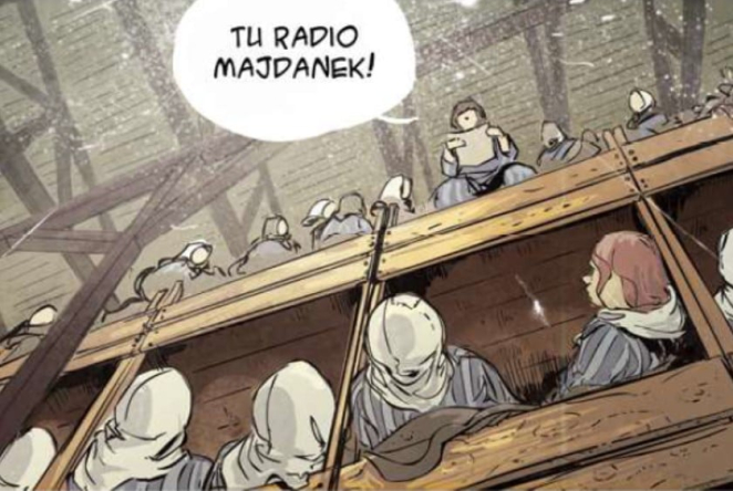 Rysunek przedstawia wnętrze baraku z piętrowym łóżkiem. Siedzą na nim kobiety w pasiakach. Na samej górze dymek wychodzący od jednej z nich o treści "Tu Radio Majdanek!"